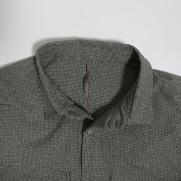 Lululemon Men's Airing Easy Overshirt Heatherd Medium Olive Size L - Picture 6 of 12